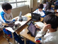 4年生社会の授業