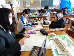 4年生図工の授業