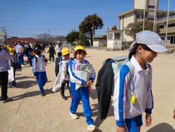 一斉下校の様子