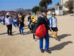 一斉下校の様子