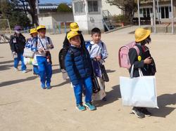 一斉下校の様子