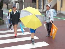 集団登校の様子