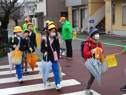 集団登校の様子