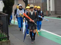 集団登校の様子