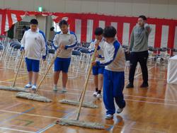 6年生 始業式・入学式の準備