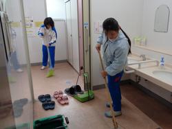 6年生 始業式・入学式の準備