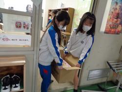 6年生 始業式・入学式の準備