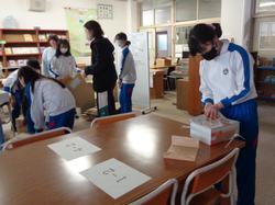 6年生 始業式・入学式の準備