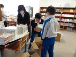 6年生 始業式・入学式の準備