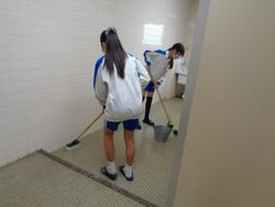 6年生 始業式・入学式の準備