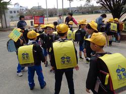 1年生下校の様子