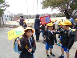 1年生下校の様子