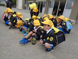 1年生下校の様子