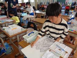 2年生図工の授業