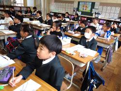 3年生図工の授業