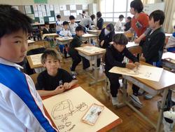 4年生図工の授業