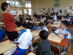 4年生図工の授業