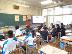 4年生図工の授業