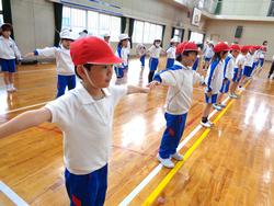 低学年 運動会の練習