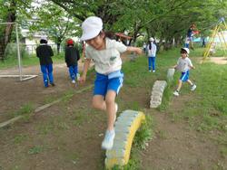 業間休みの外遊び