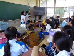 広報委員会の様子