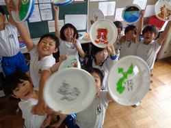 4年生運動会表現演技の小道具にお絵かき