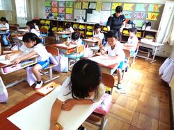 1年生図工の授業