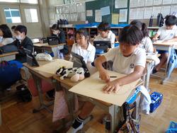 6年生図工の授業