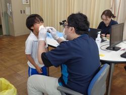 1年生歯科検診の様子
