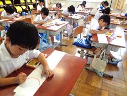 1年生図工の授業