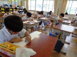 1年生図工の授業