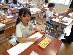 1年生図工の授業