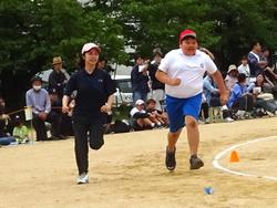 5・6年徒競走の様子