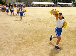 1・2年表現運動「♡パワーでにっこりほっこり」