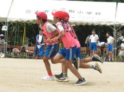 06_3・4年学団競技「三樹っ子スーパータイフーン」