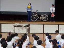 4年生交通安全教室