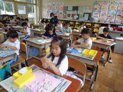 1年生図工の授業