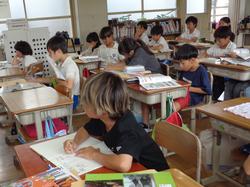 4年生社会の授業