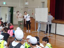 5年生PTA親子ふれあい活動の様子