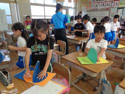 3年生図工の授業（居住地校交流）