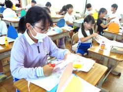 3年生図工の授業（居住地校交流）
