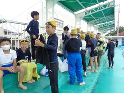5年生着衣水泳体験