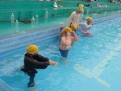 5年生着衣水泳体験