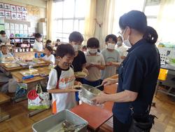 3年生給食の時間