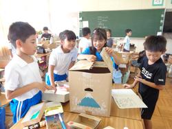 2年生図工の授業
