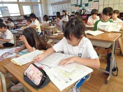 始業式後の学級活動