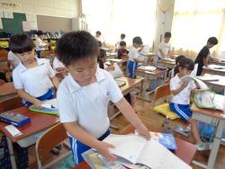 始業式後の学級活動