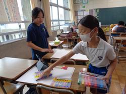 掲示委員会の様子