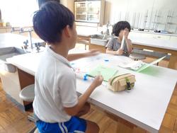 4年生理科の授業