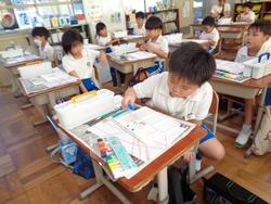 1年生図工の授業